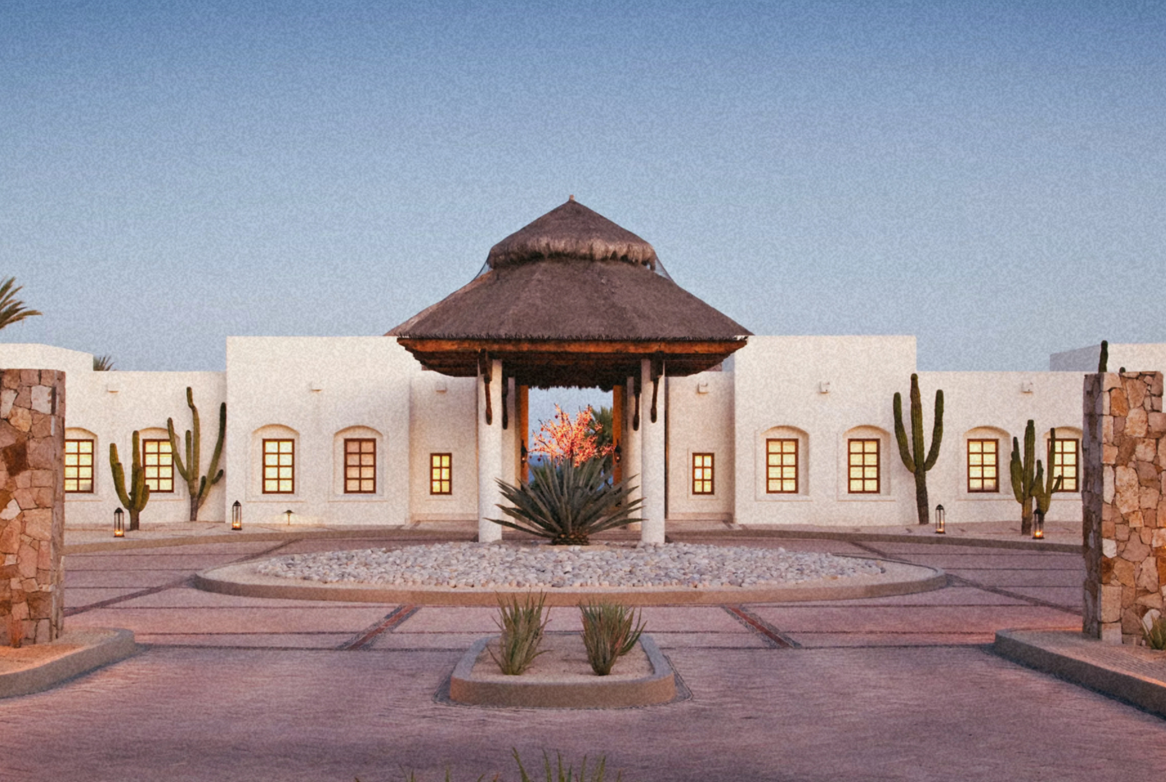 Sommer Swim Girl stays at Las Ventanas in Cabo